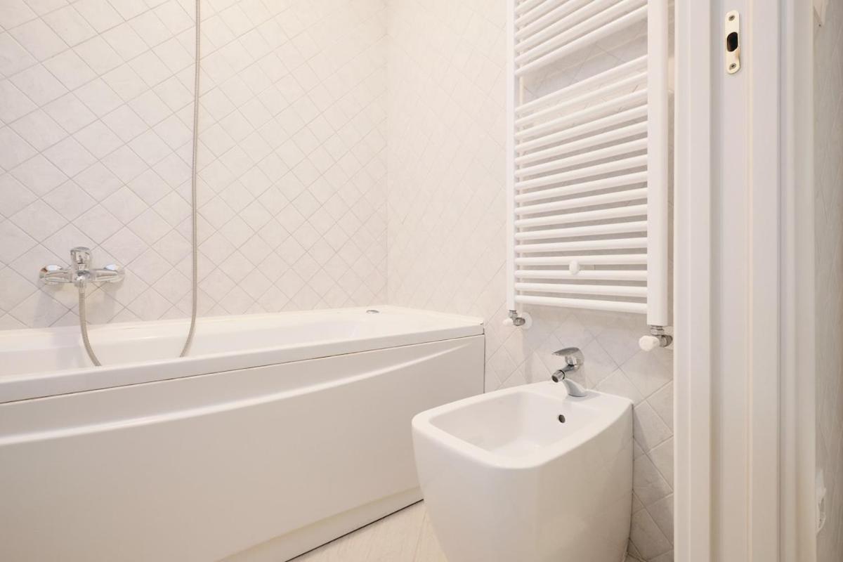New - Metro Jonio - La Dolce Con Garage E Piscina Rome